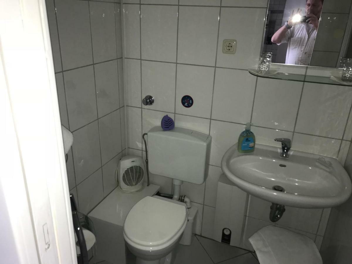 Ferienwohnung Wieneke Velbert Exterior foto